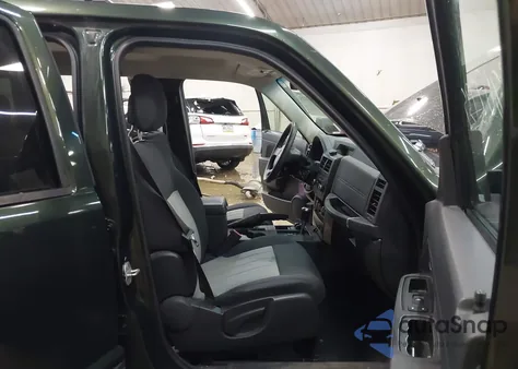 2010 Jeep Liberty Sport из США, поврежденный, VIN 1J4PN2GK5AW179454